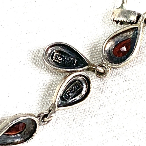 Dainty marcasite sterling post dangle earrings - Picture 2 of 7